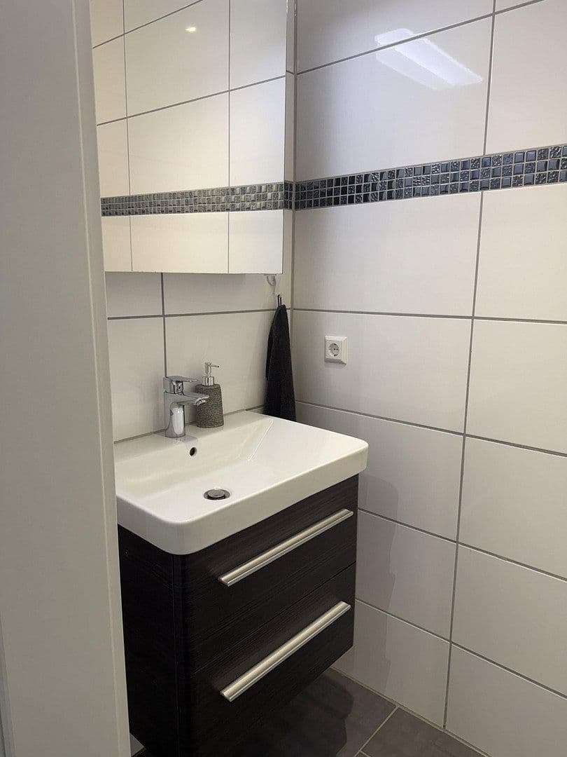 Prodej bytu 4+1 90 m², Bremen-Arbergen, Bremen Prodej bytu 4+1 90 m², Bremen-Arbergen, Bremen