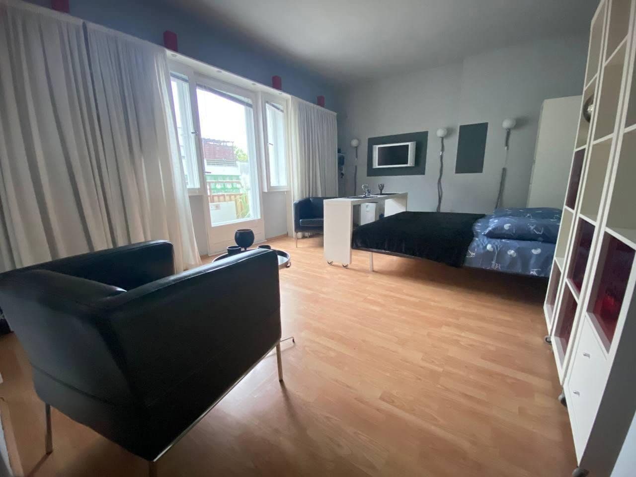 Prodej bytu 1+1 31 m², Treuchtlinger Str. 6, Ashouri, Berlin, Berlín Prodej bytu 1+1 31 m², Treuchtlinger Str. 6, Ashouri, Berlin, Berlín