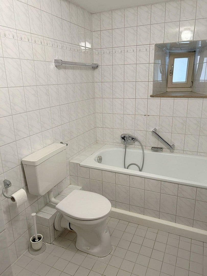Pronájem bytu 2+1 49 m², Bad Wimpfen, Bádensko-Württembersko Pronájem bytu 2+1 49 m², Bad Wimpfen, Bádensko-Württembersko