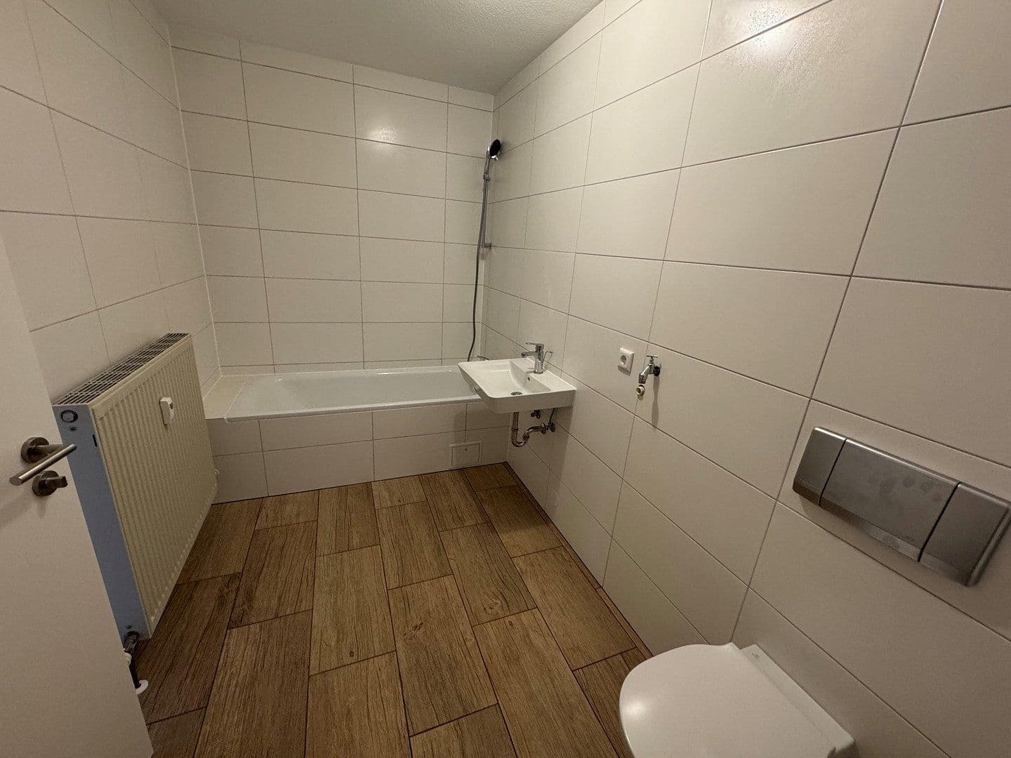 Pronájem bytu 2+1 80 m², Darmstädter Str. 26, Heppenheim, Hessen Pronájem bytu 2+1 80 m², Darmstädter Str. 26, Heppenheim, Hessen