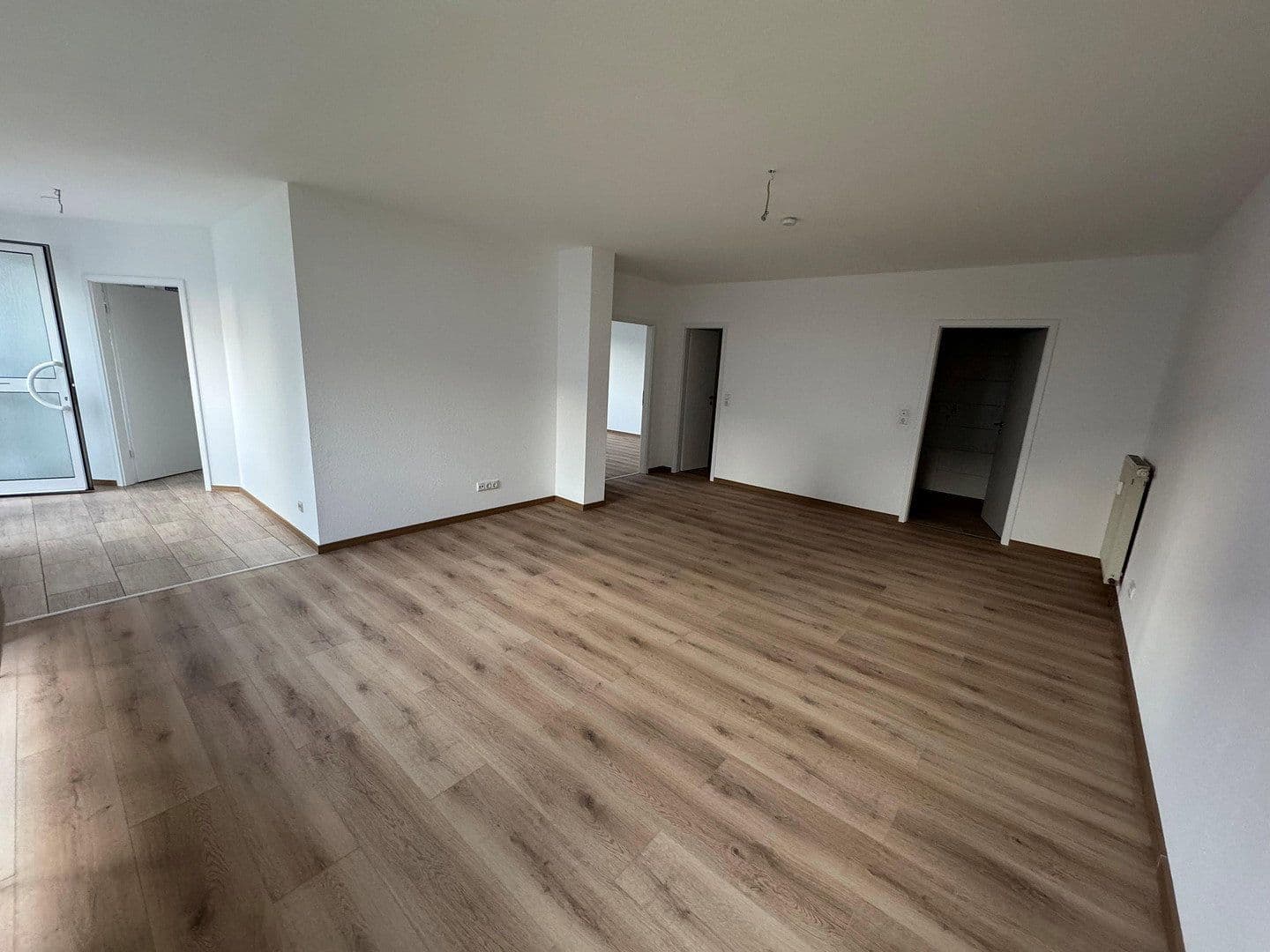 Pronájem bytu 2+1 80 m², Darmstädter Str. 26, Heppenheim, Hessen Pronájem bytu 2+1 80 m², Darmstädter Str. 26, Heppenheim, Hessen