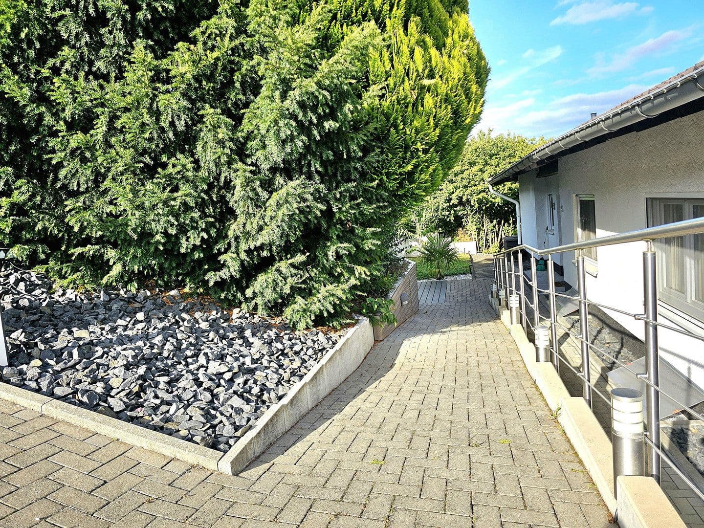 Pronájem bytu 3+kk 155 m², Feldstraße 3, Bad Soden-Salmünster, Hessen Pronájem bytu 3+kk 155 m², Feldstraße 3, Bad Soden-Salmünster, Hessen