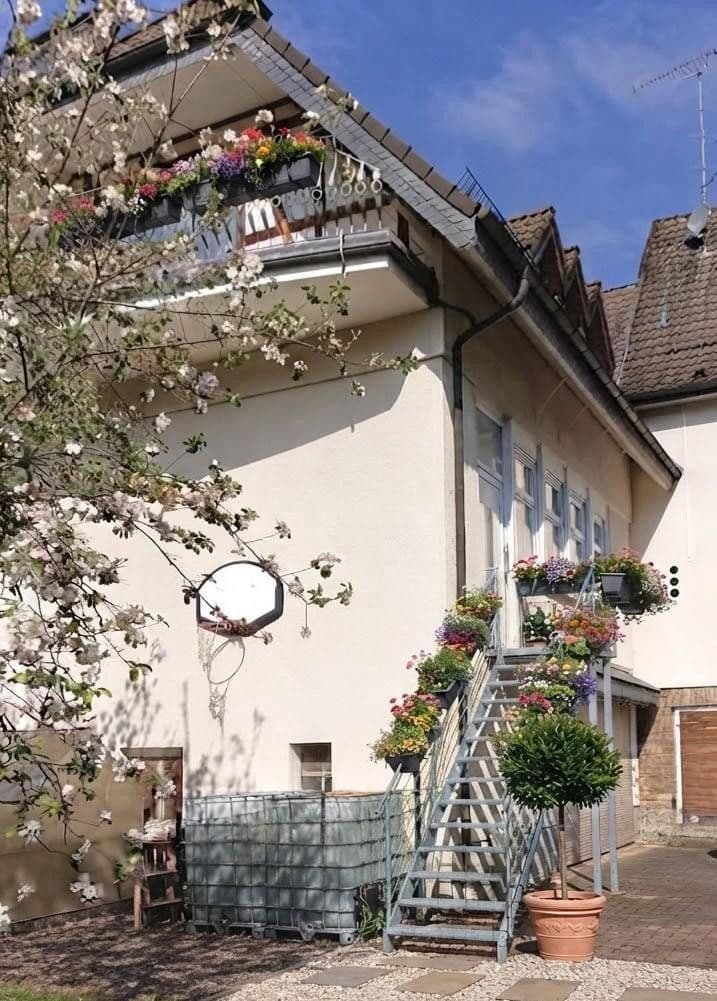 Prodej domu 240 m², pozemek 597 m², Reichshof, Severní Porýní-Vestfálsko Prodej domu 240 m², pozemek 597 m², Reichshof, Severní Porýní-Vestfálsko