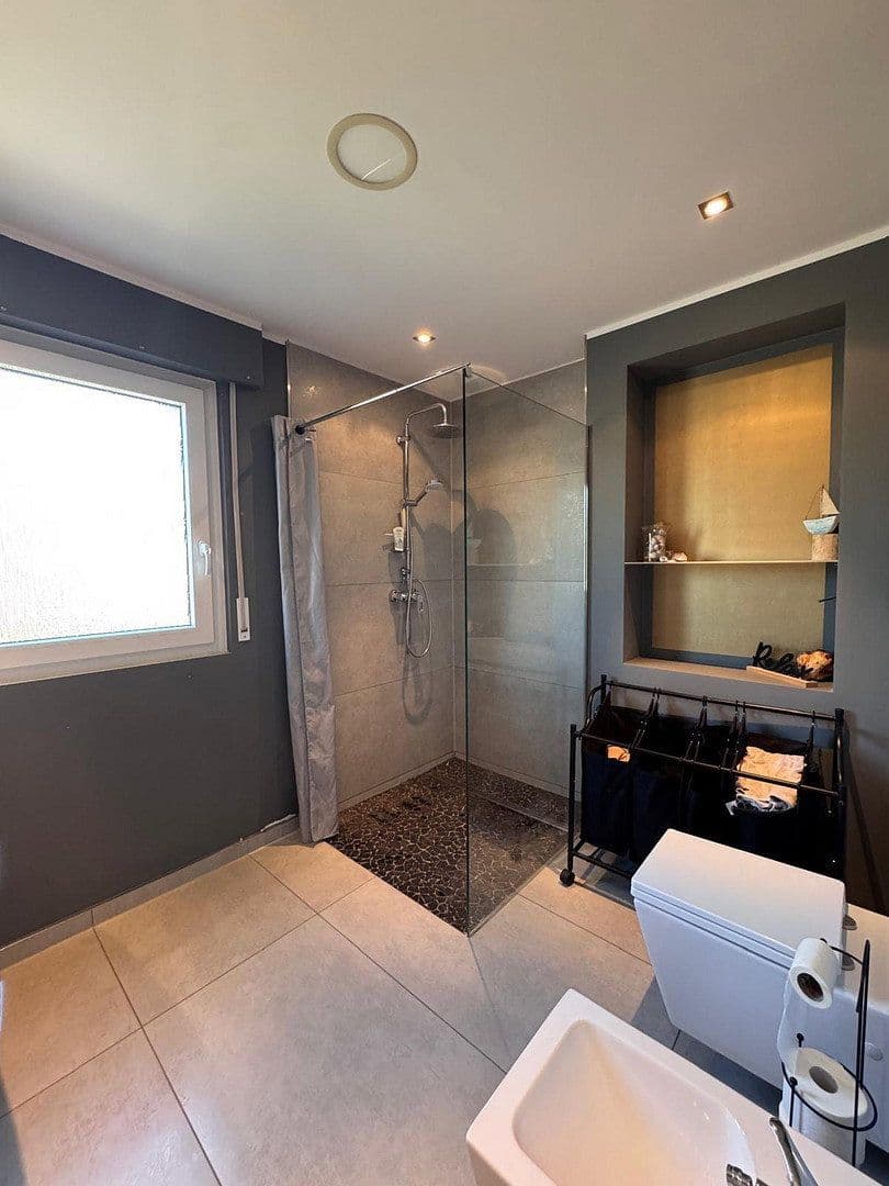 Prodej bytu 3+1 100 m², Dortmund, Severní Porýní-Vestfálsko Prodej bytu 3+1 100 m², Dortmund, Severní Porýní-Vestfálsko
