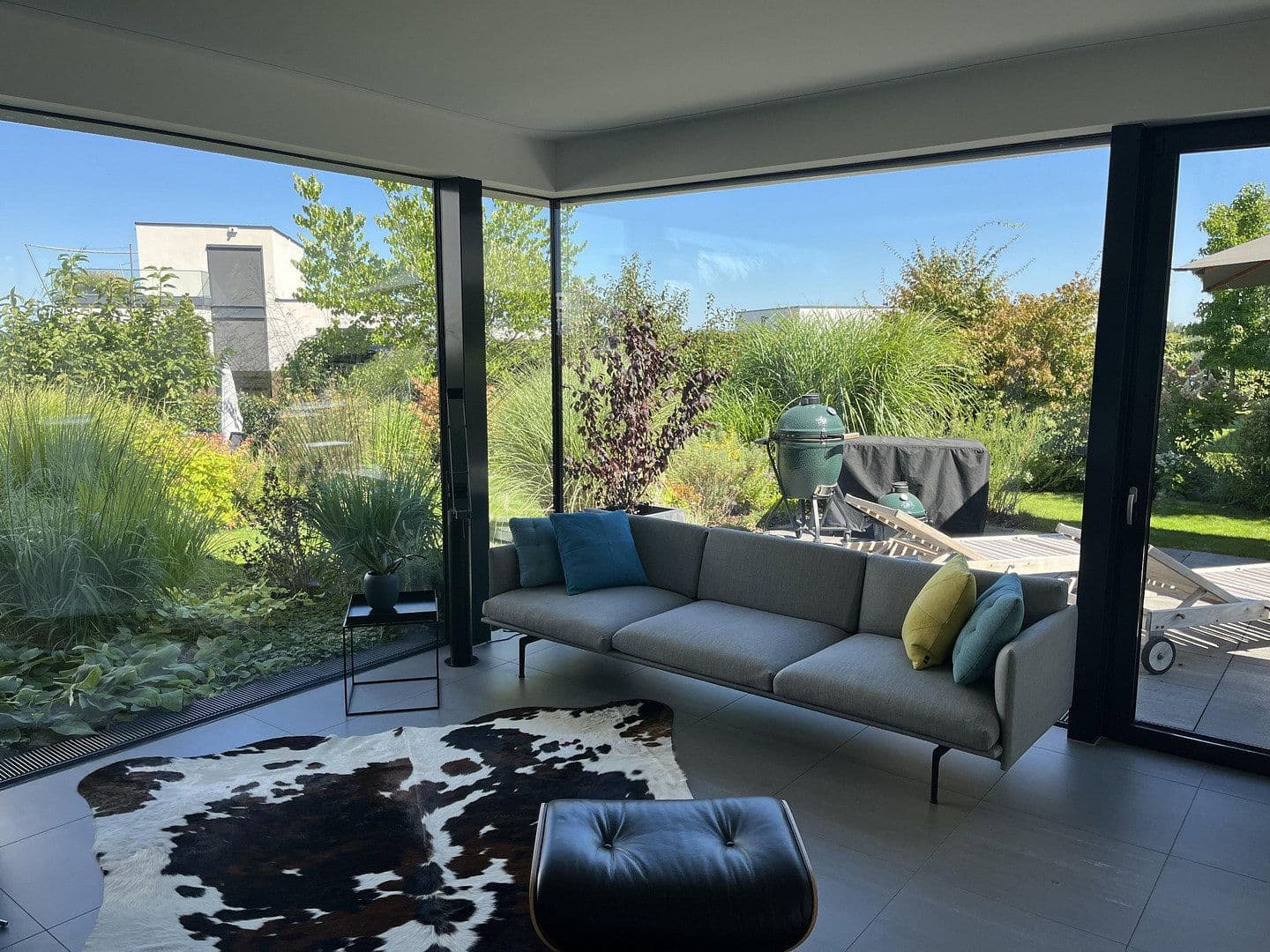 Prodej domu 173 m², pozemek 610 m², Zwenkau, Sasko Prodej domu 173 m², pozemek 610 m², Zwenkau, Sasko