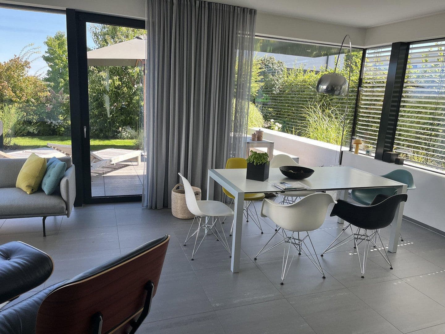 Prodej domu 173 m², pozemek 610 m², Zwenkau, Sasko Prodej domu 173 m², pozemek 610 m², Zwenkau, Sasko
