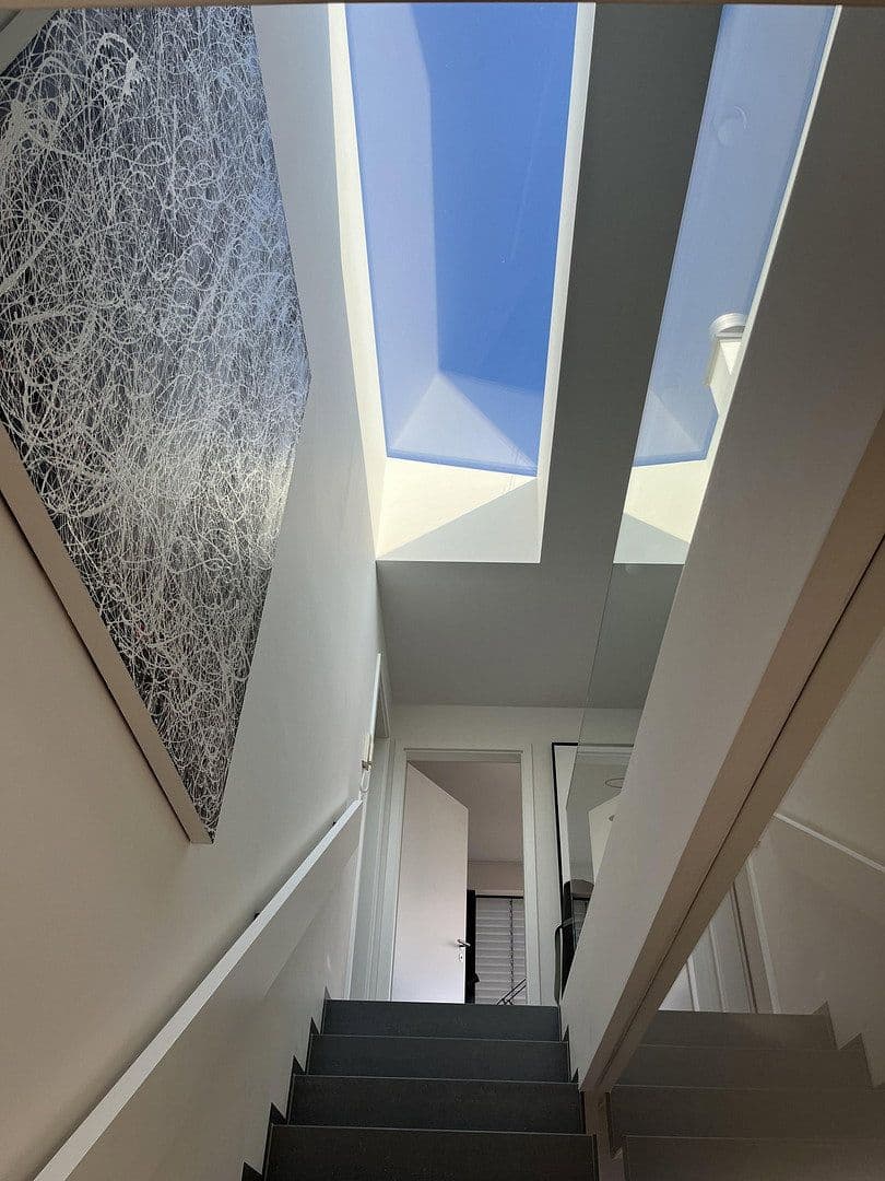 Prodej domu 173 m², pozemek 610 m², Zwenkau, Sasko Prodej domu 173 m², pozemek 610 m², Zwenkau, Sasko
