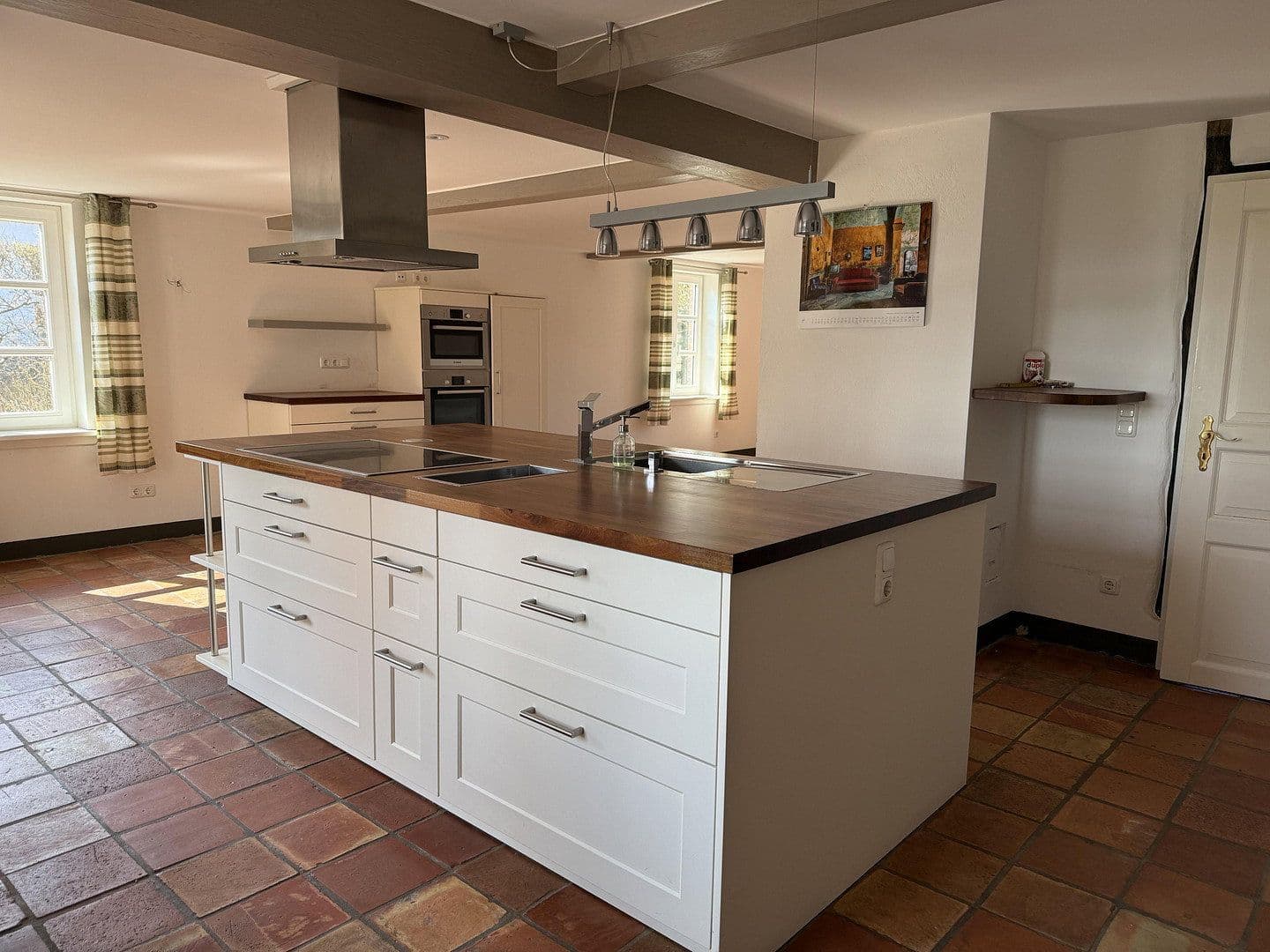 Prodej domu 445 m², pozemek 1.775 m², Wentorf (Amt Sandesneben), Šlesvicko-Holštýnsko Prodej domu 445 m², pozemek 1.775 m², Wentorf (Amt Sandesneben), Šlesvicko-Holštýnsko