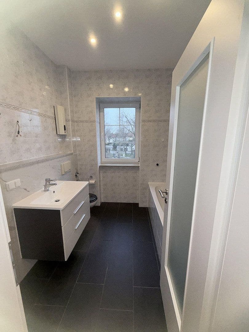 Pronájem bytu 2+1 65 m², Goethestadt Bad Lauchstädt, Sasko-Anhaltsko Pronájem bytu 2+1 65 m², Goethestadt Bad Lauchstädt, Sasko-Anhaltsko