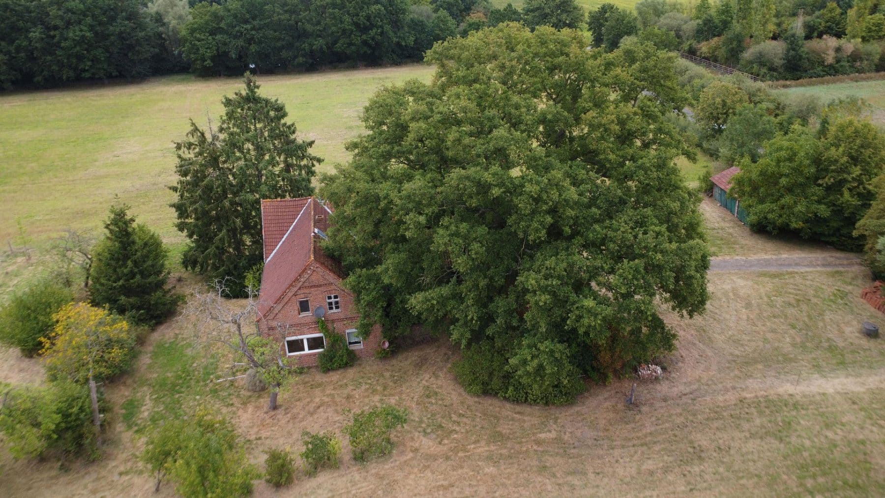 Prodej domu 160 m², pozemek 5.000 m², Stemwede, Severní Porýní-Vestfálsko Prodej domu 160 m², pozemek 5.000 m², Stemwede, Severní Porýní-Vestfálsko
