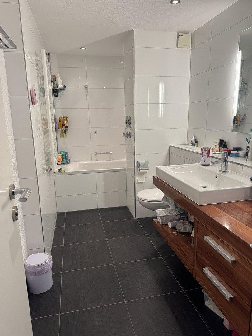 Prodej bytu 2+1 77 m², Richard-Strauss-Straße 55, München, Bavorsko Prodej bytu 2+1 77 m², Richard-Strauss-Straße 55, München, Bavorsko
