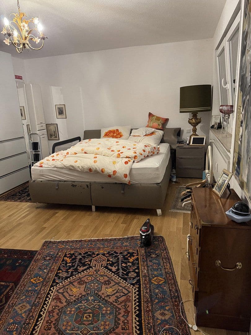 Prodej bytu 2+1 77 m², Richard-Strauss-Straße 55, München, Bavorsko Prodej bytu 2+1 77 m², Richard-Strauss-Straße 55, München, Bavorsko
