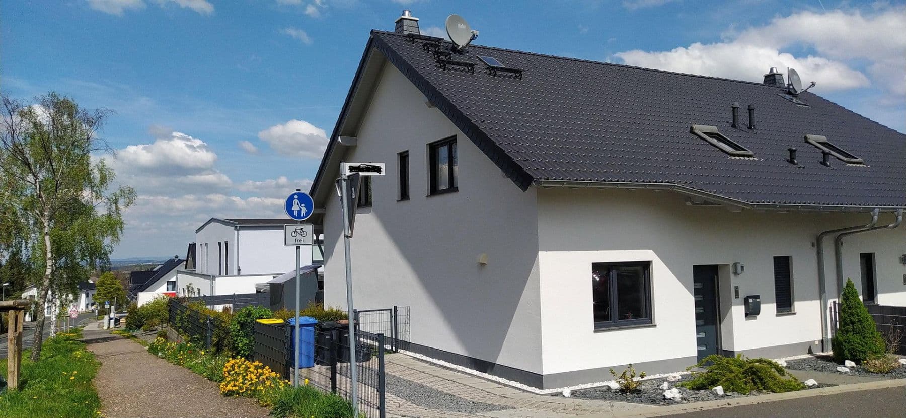 Prodej domu 145 m², pozemek 317 m², Mechernich, Severní Porýní-Vestfálsko Prodej domu 145 m², pozemek 317 m², Mechernich, Severní Porýní-Vestfálsko