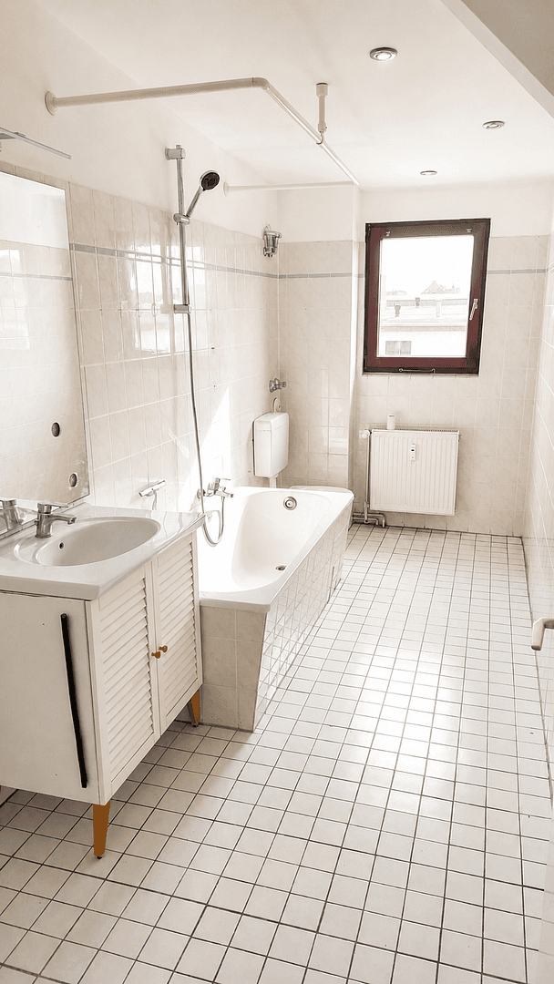Prodej bytu 2+1 83 m², Cornelius Fredericks Str. 55, Berlin, Berlín Prodej bytu 2+1 83 m², Cornelius Fredericks Str. 55, Berlin, Berlín