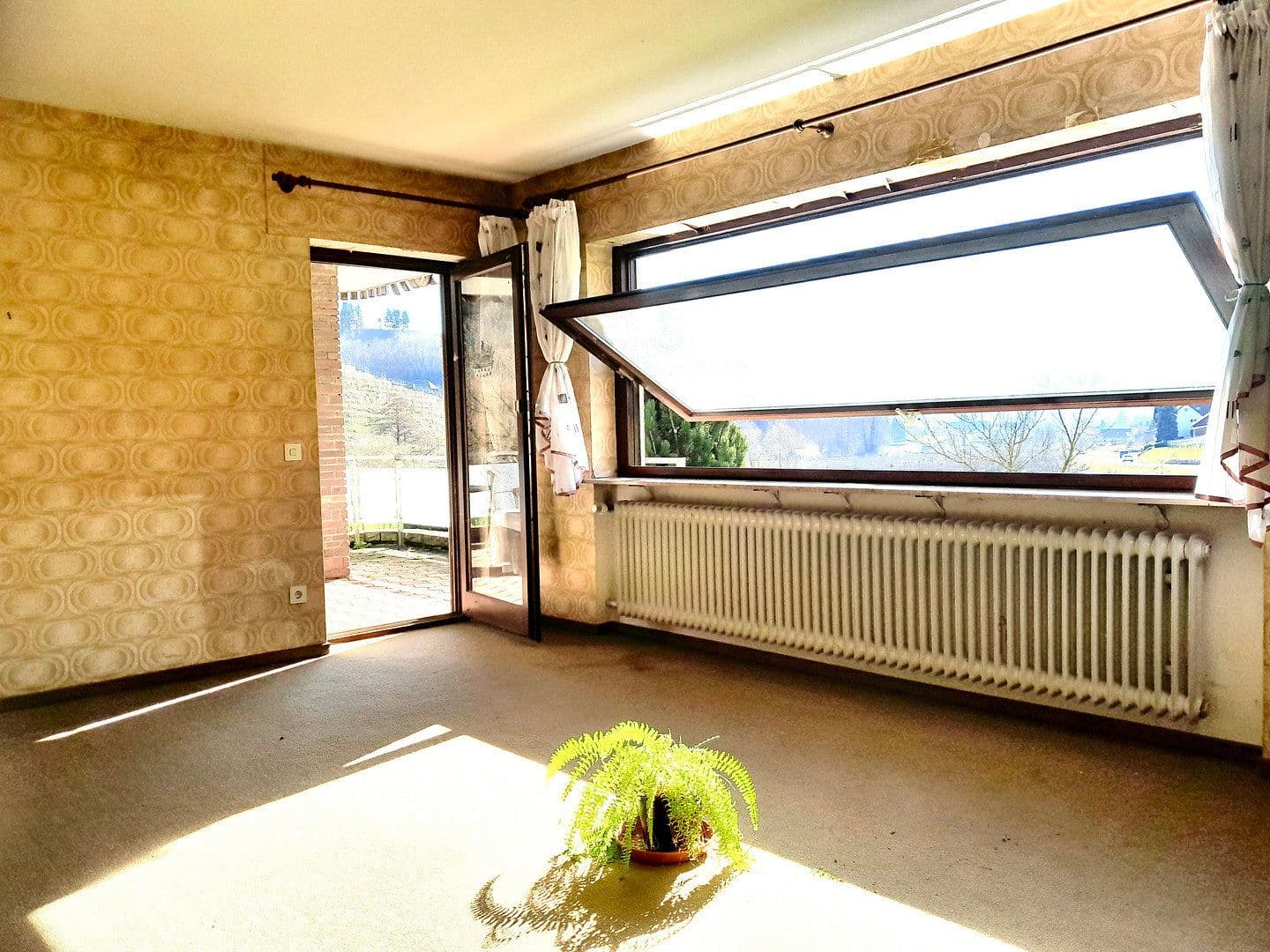 Pronájem bytu 3+1 100 m², Oberkirch, Bádensko-Württembersko Pronájem bytu 3+1 100 m², Oberkirch, Bádensko-Württembersko