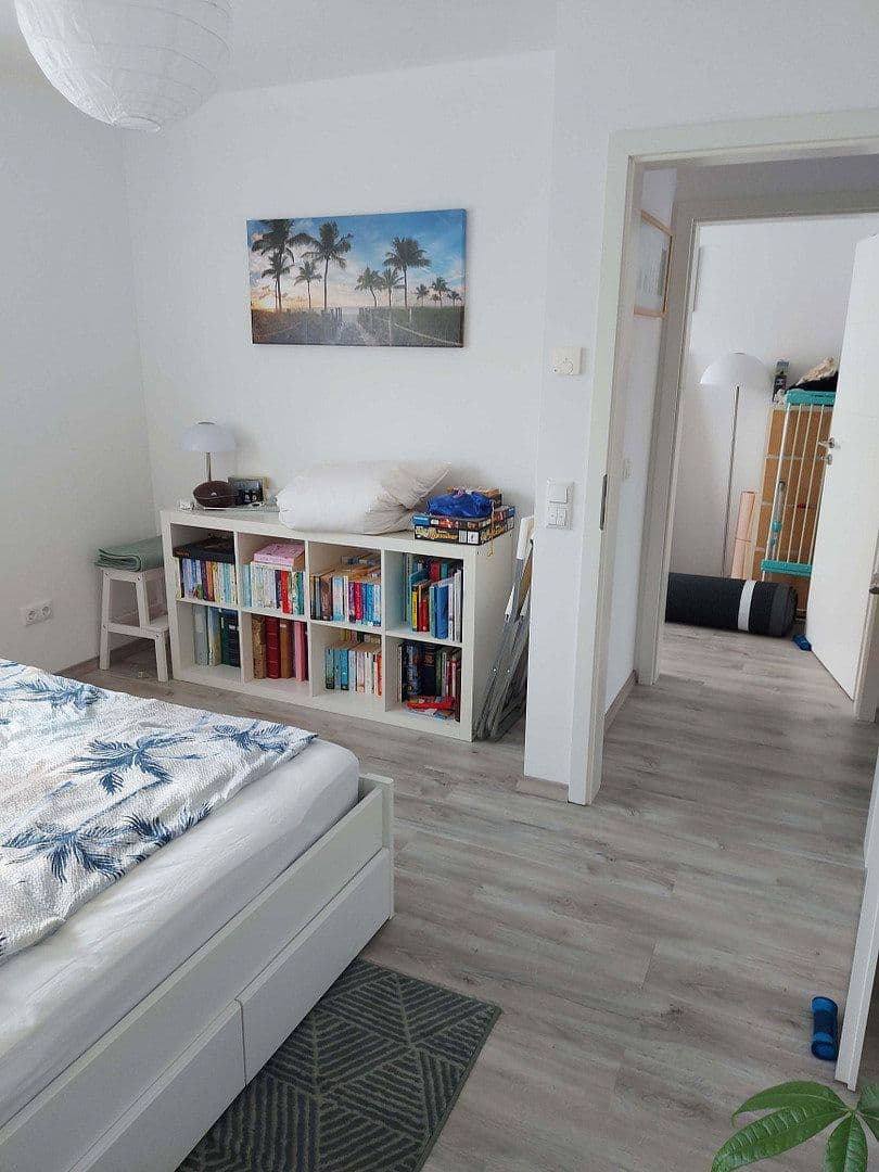 Pronájem bytu 3+1 60 m², Kelsterbach, Hessen Pronájem bytu 3+1 60 m², Kelsterbach, Hessen