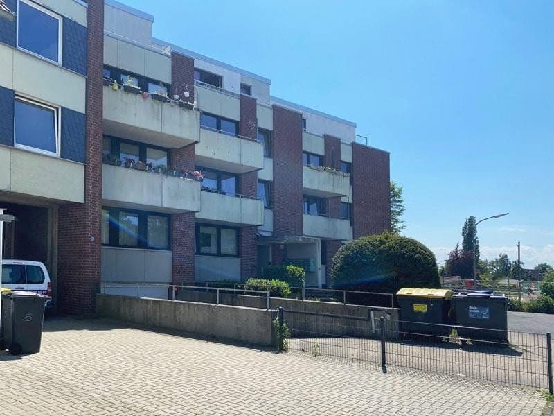 Pronájem bytu 1+1 29 m², Schölkestraße 6, Braunschweig, Dolní Sasko Pronájem bytu 1+1 29 m², Schölkestraße 6, Braunschweig, Dolní Sasko