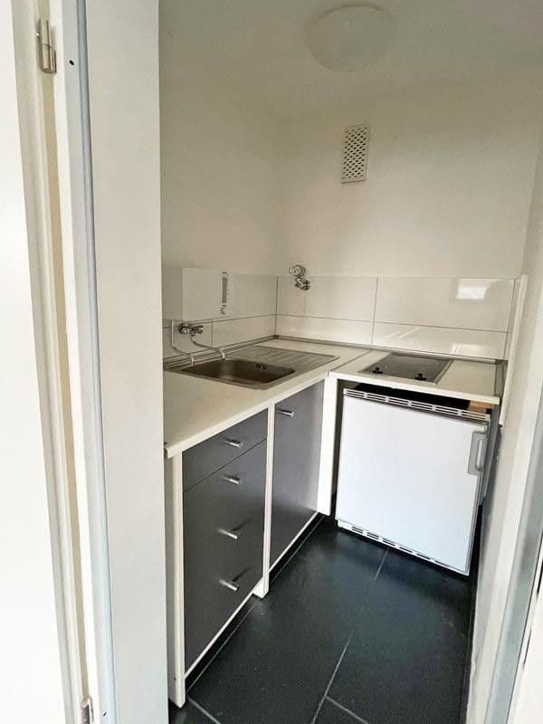 Pronájem bytu 1+1 29 m², Schölkestraße 6, Braunschweig, Dolní Sasko Pronájem bytu 1+1 29 m², Schölkestraße 6, Braunschweig, Dolní Sasko