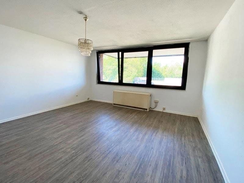 Pronájem bytu 1+1 29 m², Schölkestraße 6, Braunschweig, Dolní Sasko Pronájem bytu 1+1 29 m², Schölkestraße 6, Braunschweig, Dolní Sasko