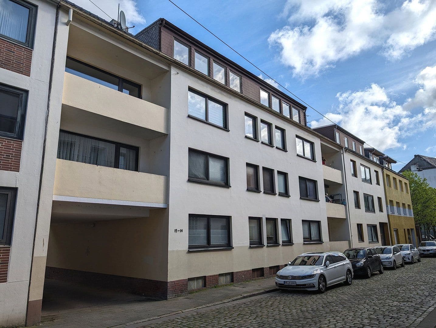 Pronájem bytu 3+1 95 m², Bremerhaven, Bremen Pronájem bytu 3+1 95 m², Bremerhaven, Bremen