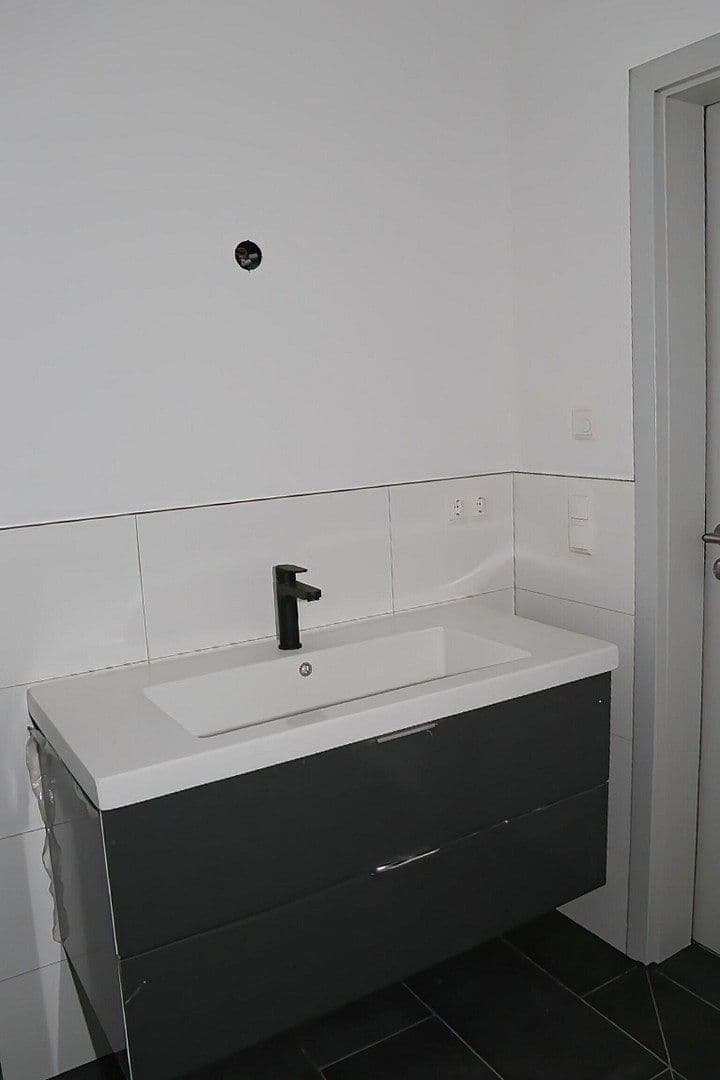 Prodej domu 140 m², pozemek 600 m², Bad Elster, Sasko Prodej domu 140 m², pozemek 600 m², Bad Elster, Sasko