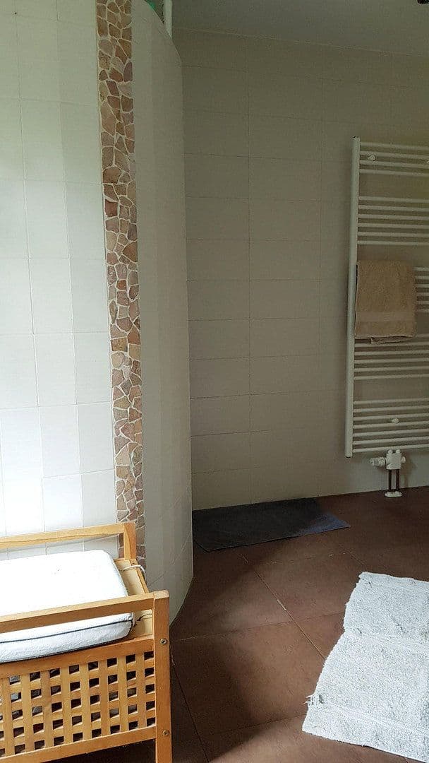 Prodej domu 160 m², pozemek 1.877 m², Höttingen, Bavorsko Prodej domu 160 m², pozemek 1.877 m², Höttingen, Bavorsko