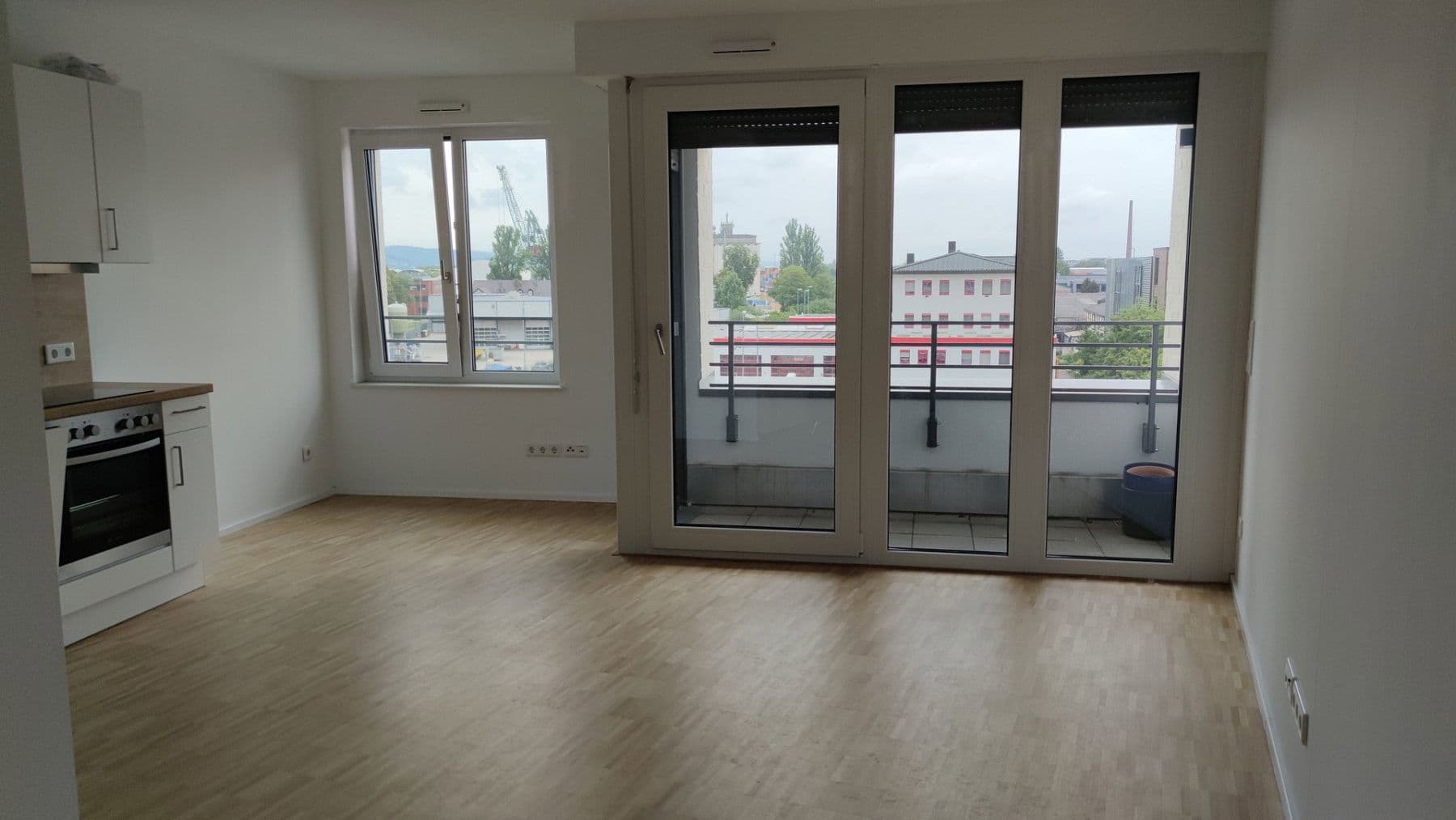 Pronájem bytu 1+1 35 m², Johanna-Dachs-Str. 34, Regensburg, Bavorsko Pronájem bytu 1+1 35 m², Johanna-Dachs-Str. 34, Regensburg, Bavorsko