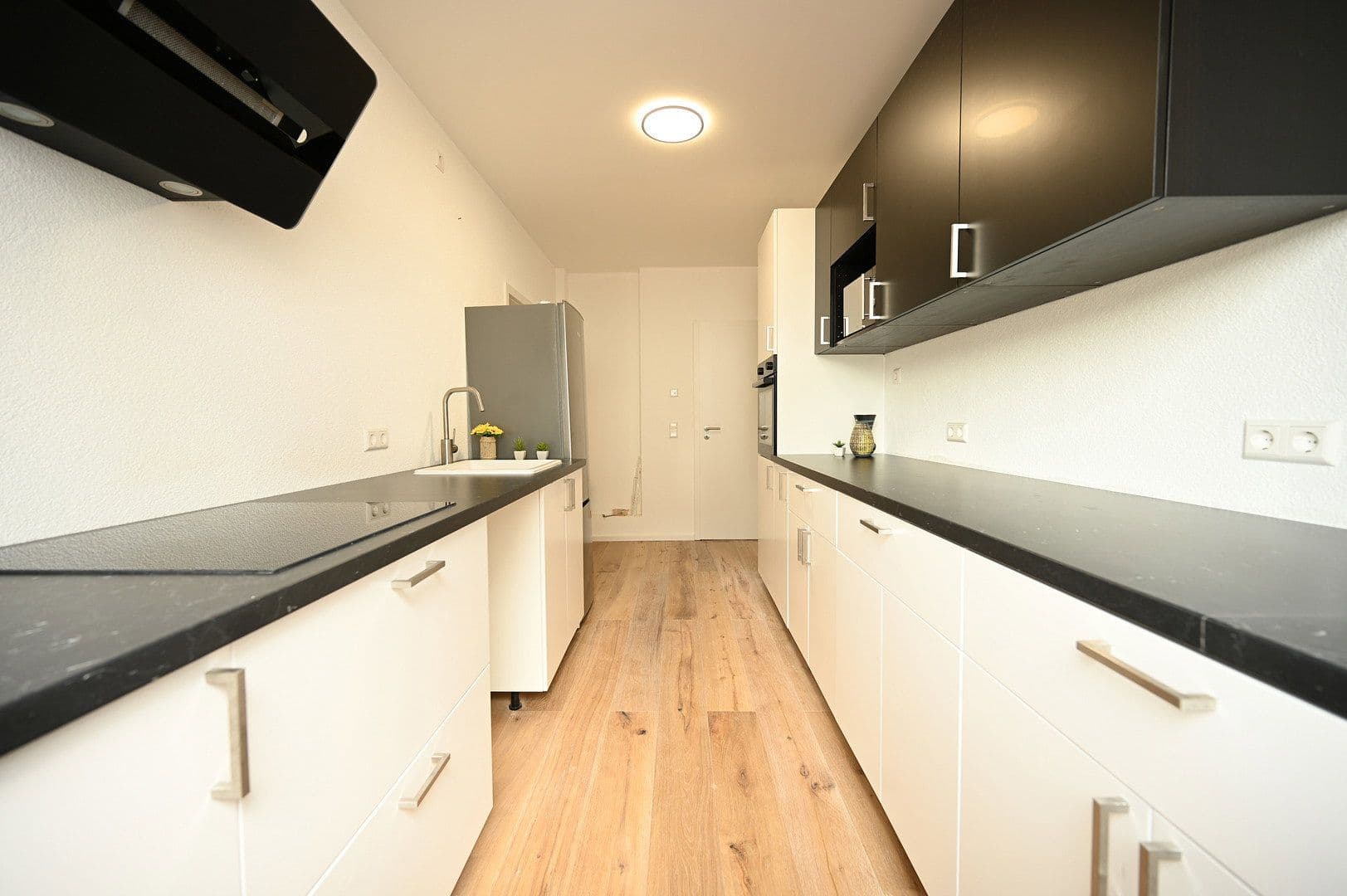 Pronájem domu 120 m², pozemek 110 m², Nufringen, Bádensko-Württembersko Pronájem domu 120 m², pozemek 110 m², Nufringen, Bádensko-Württembersko