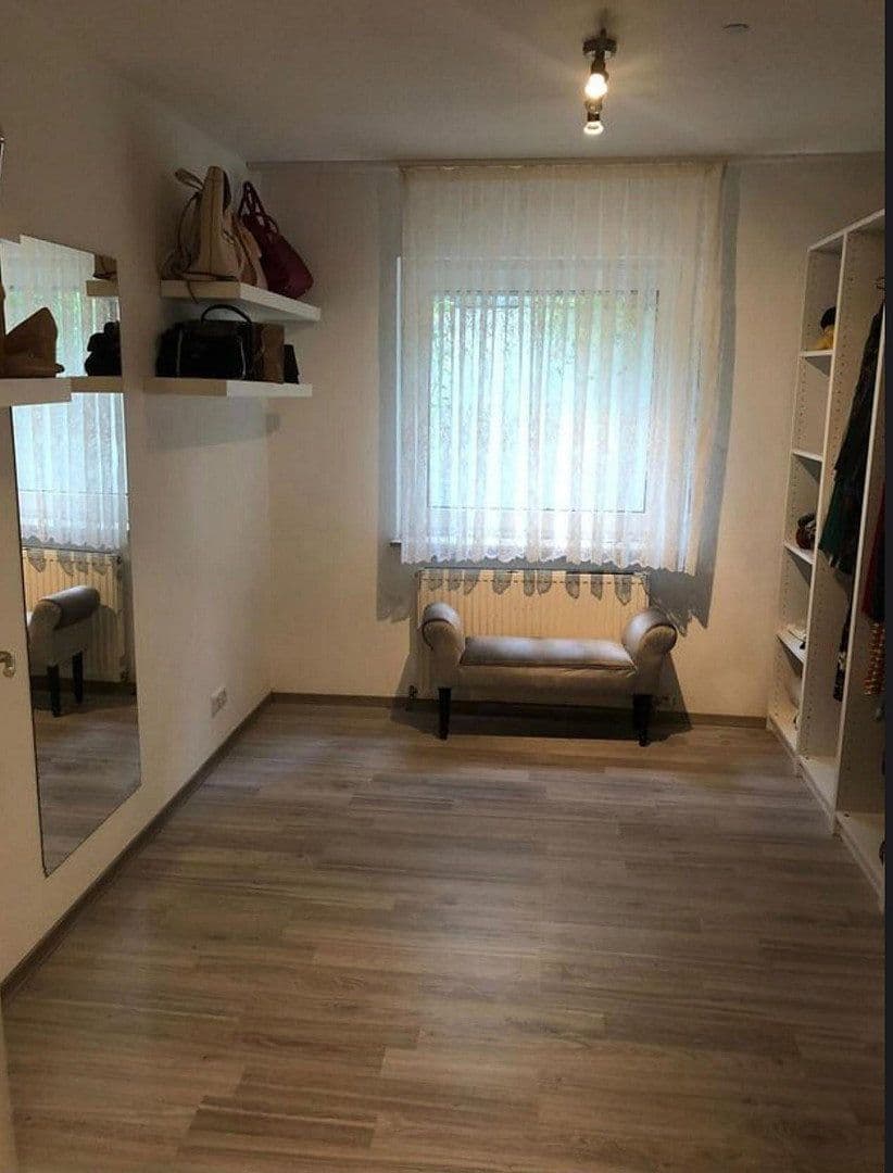 Pronájem bytu 3+1 70 m², Bitzstr.16, Schifferstadt, Porýní-Falc Pronájem bytu 3+1 70 m², Bitzstr.16, Schifferstadt, Porýní-Falc