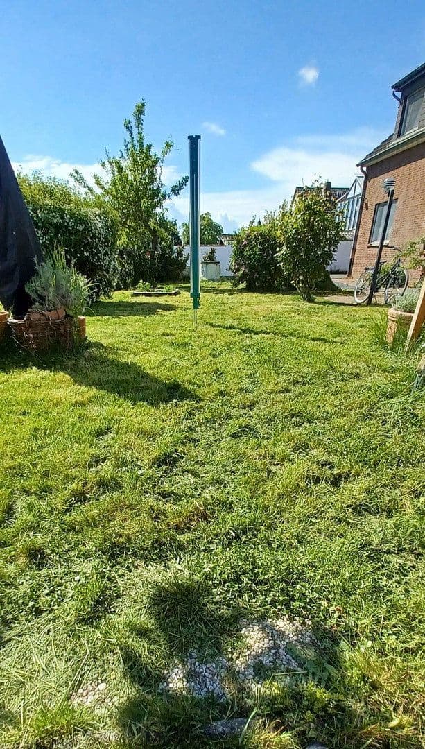 Pronájem bytu 3+1 74 m², Wissersheimerweg 8a, Erftstadt, Severní Porýní-Vestfálsko Pronájem bytu 3+1 74 m², Wissersheimerweg 8a, Erftstadt, Severní Porýní-Vestfálsko