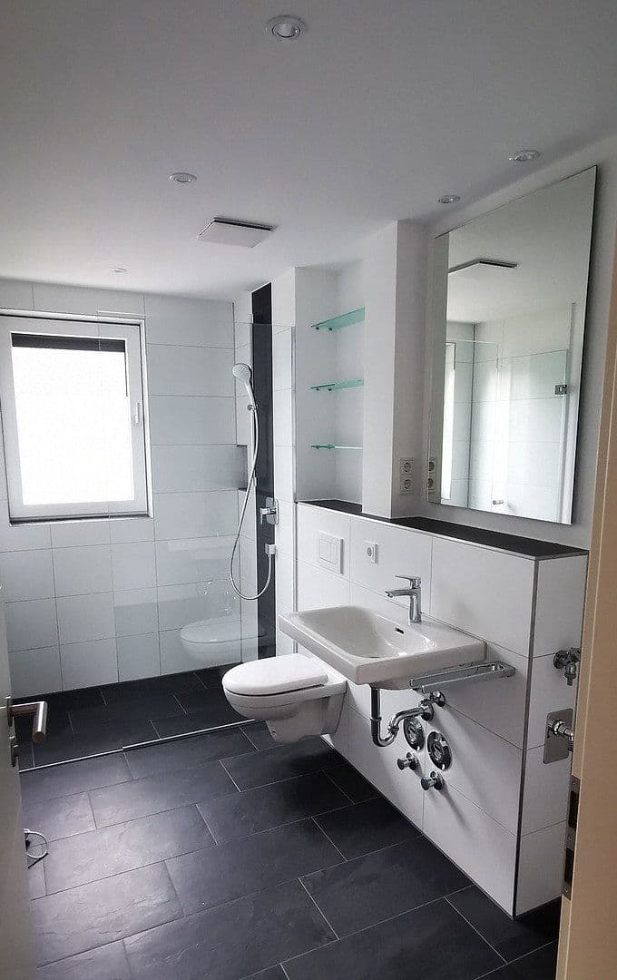 Pronájem bytu 2+1 42 m², München, Bavorsko Pronájem bytu 2+1 42 m², München, Bavorsko