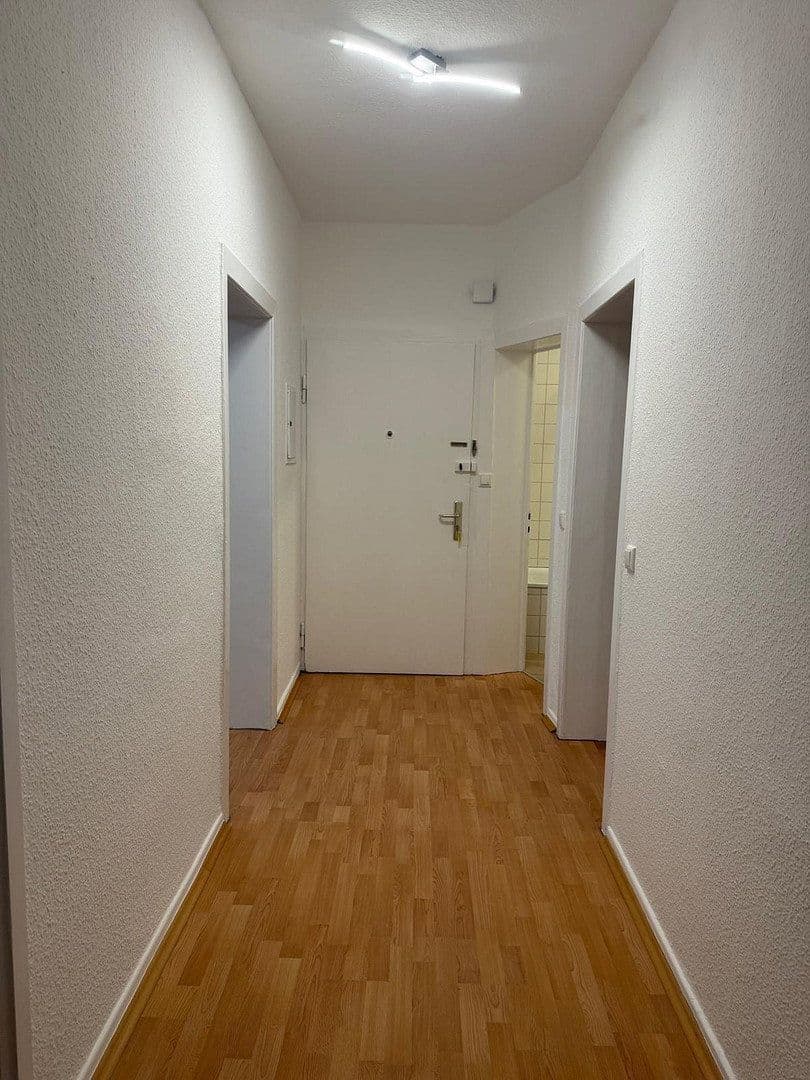 Pronájem bytu 3+1 70 m², Herwarthstr.99, Essen, Severní Porýní-Vestfálsko Pronájem bytu 3+1 70 m², Herwarthstr.99, Essen, Severní Porýní-Vestfálsko