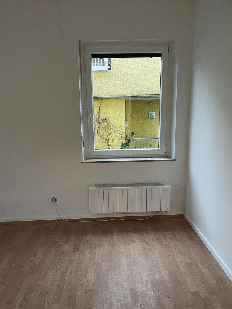 Pronájem bytu 3+1 70 m², Herwarthstr.99, Essen, Severní Porýní-Vestfálsko Pronájem bytu 3+1 70 m², Herwarthstr.99, Essen, Severní Porýní-Vestfálsko