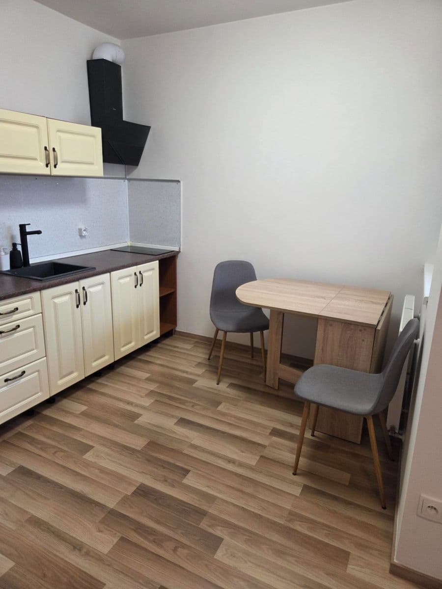 Pronájem bytu 1+kk 29 m², Oty Bubeníčka, Praha, Praha Pronájem bytu 1+kk 29 m², Oty Bubeníčka, Praha, Praha