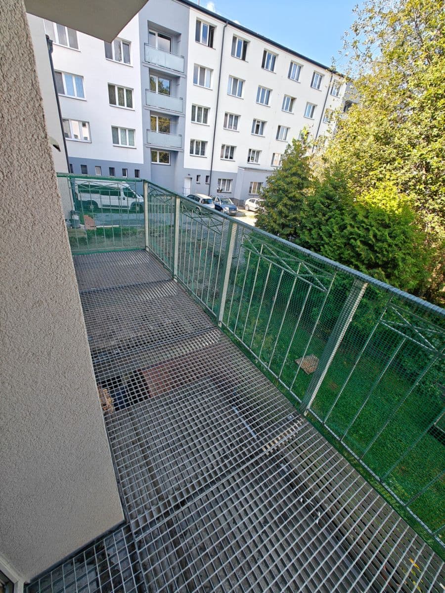 Prodej bytu 2+1 74 m², Ledenická, České Budějovice, Jihočeský kraj Prodej bytu 2+1 74 m², Ledenická, České Budějovice, Jihočeský kraj