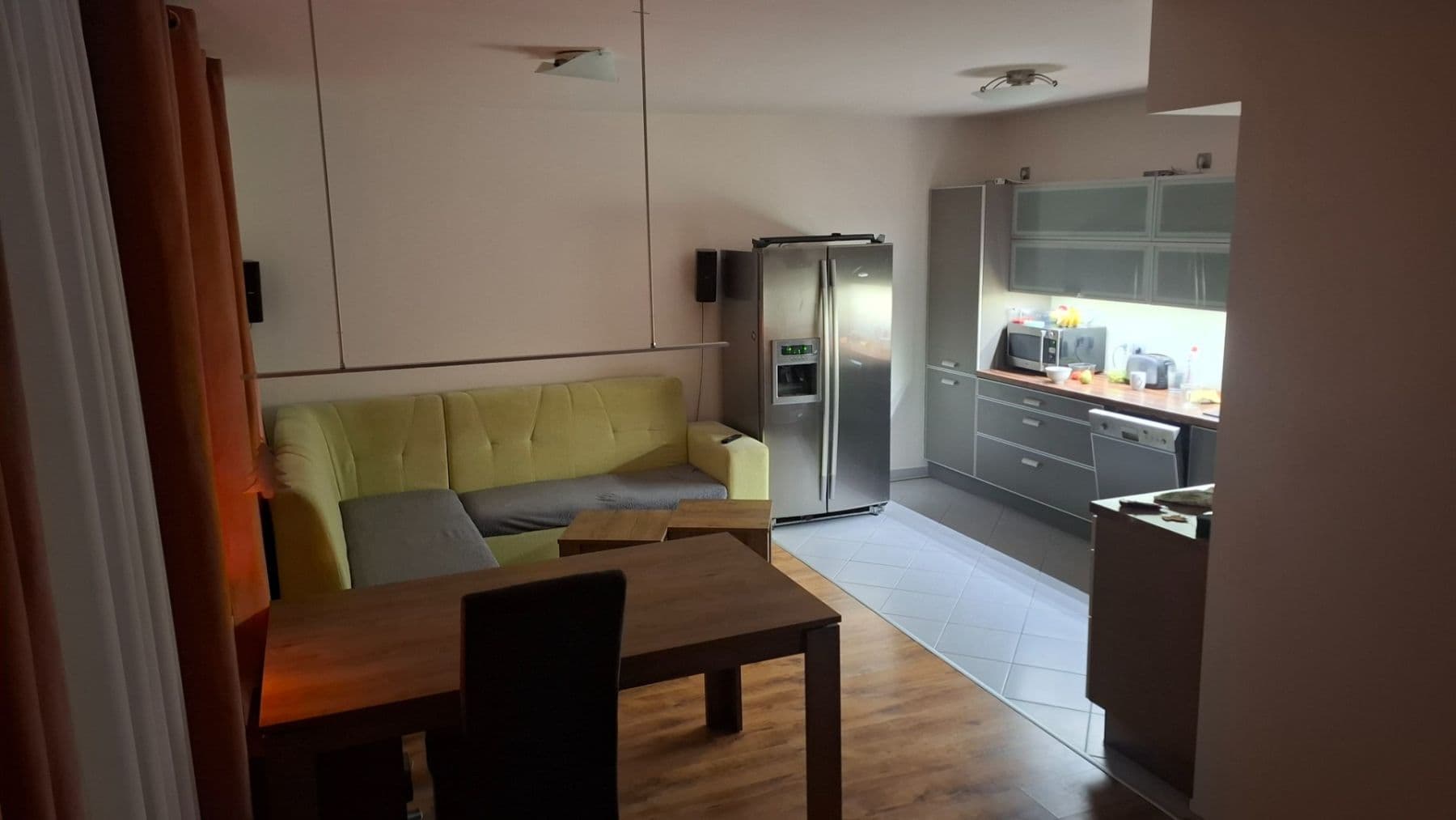 Pronájem bytu 3+kk 70 m², U Hostavického potoka, Praha, Praha Pronájem bytu 3+kk 70 m², U Hostavického potoka, Praha, Praha