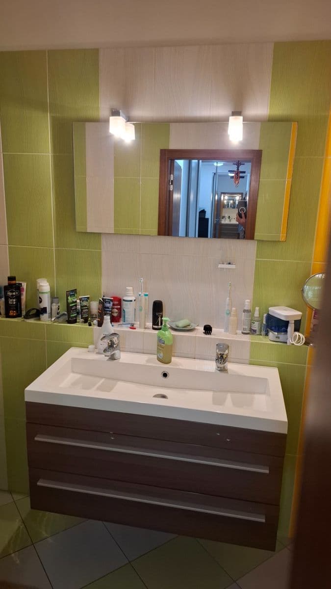 Pronájem bytu 3+kk 70 m², U Hostavického potoka, Praha, Praha Pronájem bytu 3+kk 70 m², U Hostavického potoka, Praha, Praha
