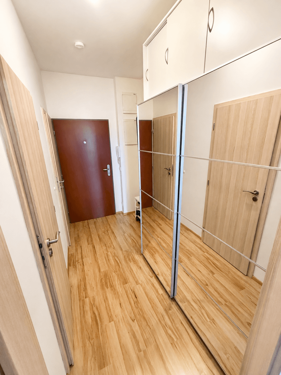 Pronájem bytu 2+kk 43 m², Freyova, Praha, Praha Pronájem bytu 2+kk 43 m², Freyova, Praha, Praha