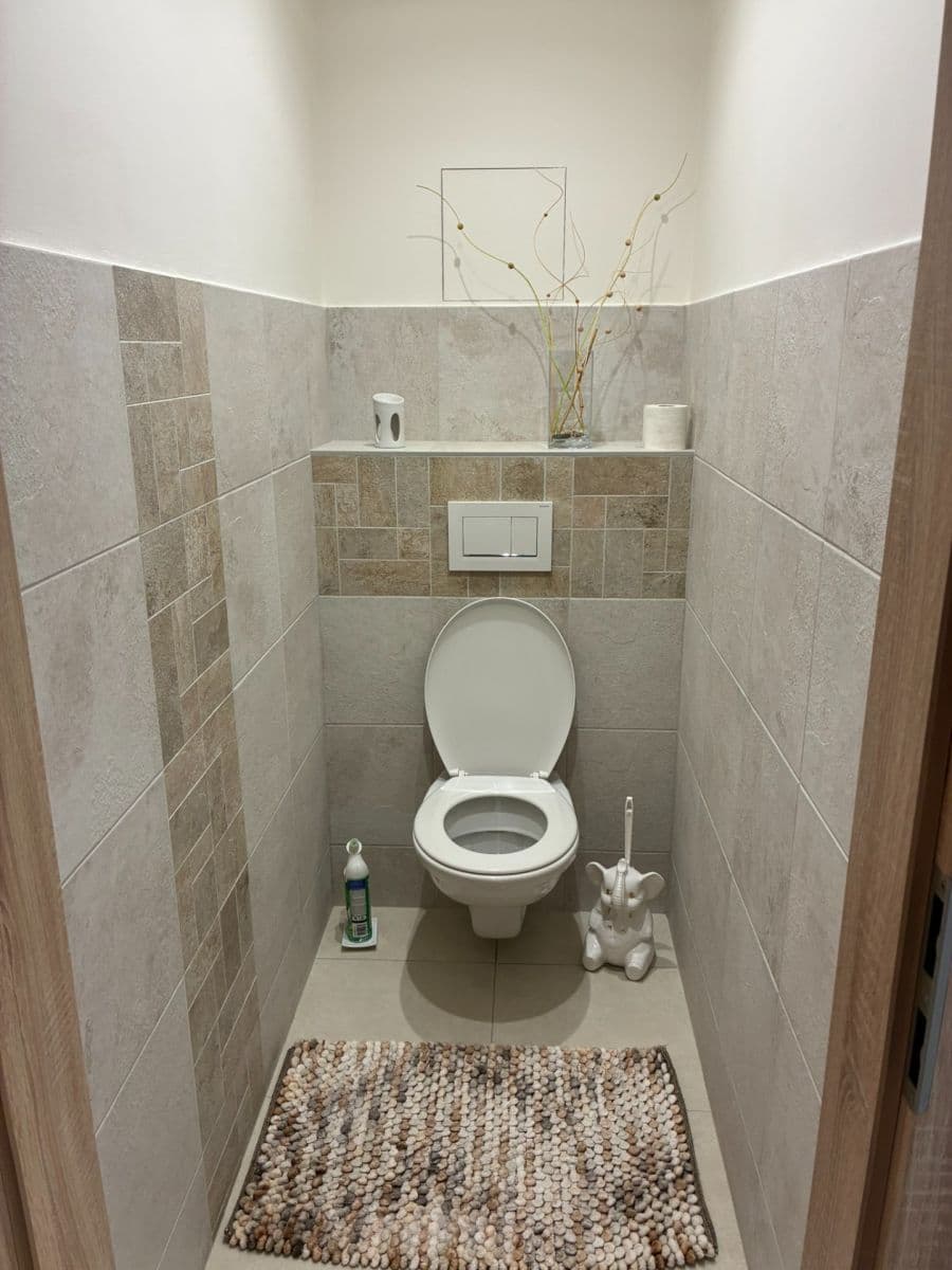 Pronájem bytu 2+1 67 m², Kladenská, Praha, Praha Pronájem bytu 2+1 67 m², Kladenská, Praha, Praha