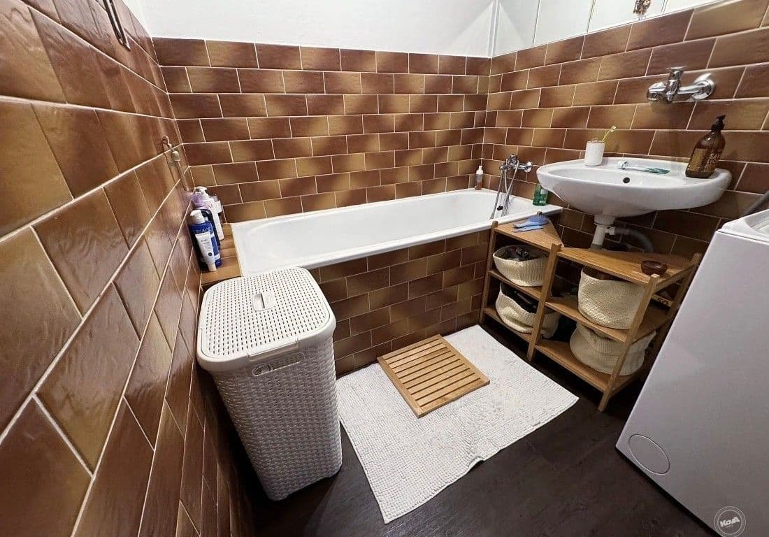 Pronájem bytu 3+1 72 m², Údolní, Praha, Praha Pronájem bytu 3+1 72 m², Údolní, Praha, Praha