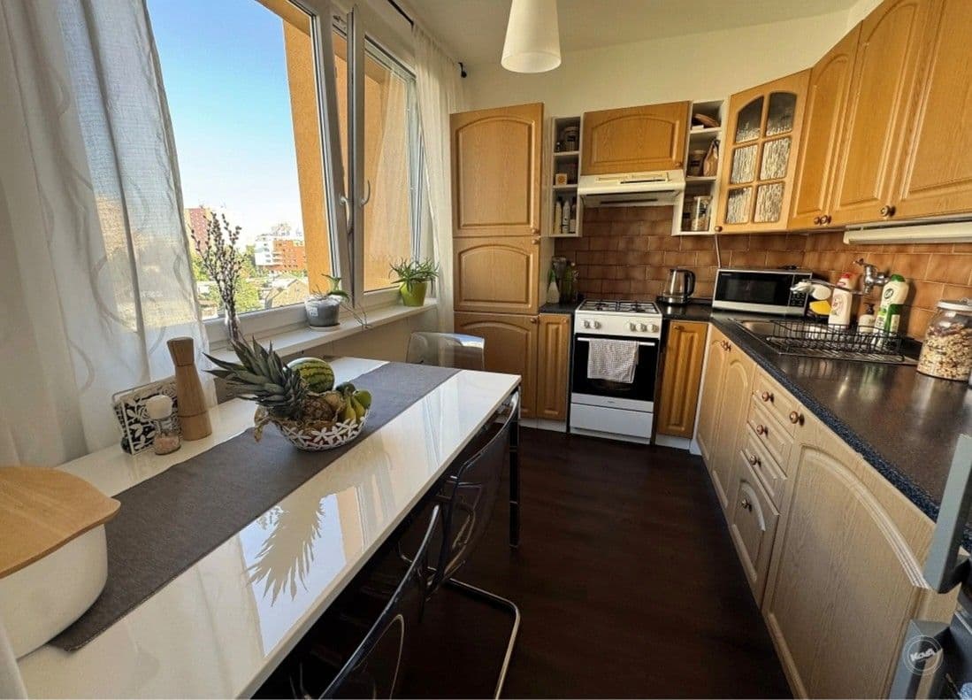 Pronájem bytu 3+1 72 m², Údolní, Praha, Praha Pronájem bytu 3+1 72 m², Údolní, Praha, Praha