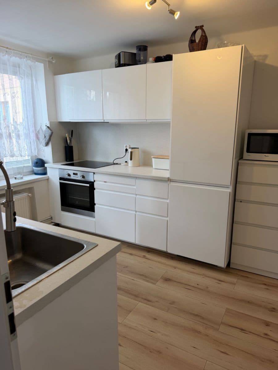 Pronájem bytu 2+1 58 m², K Šeberovu, Praha, Praha Pronájem bytu 2+1 58 m², K Šeberovu, Praha, Praha