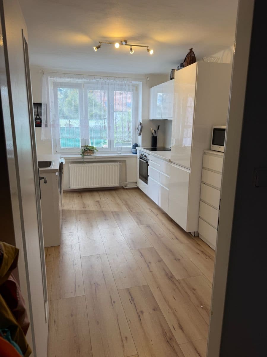 Pronájem bytu 2+1 58 m², K Šeberovu, Praha, Praha Pronájem bytu 2+1 58 m², K Šeberovu, Praha, Praha