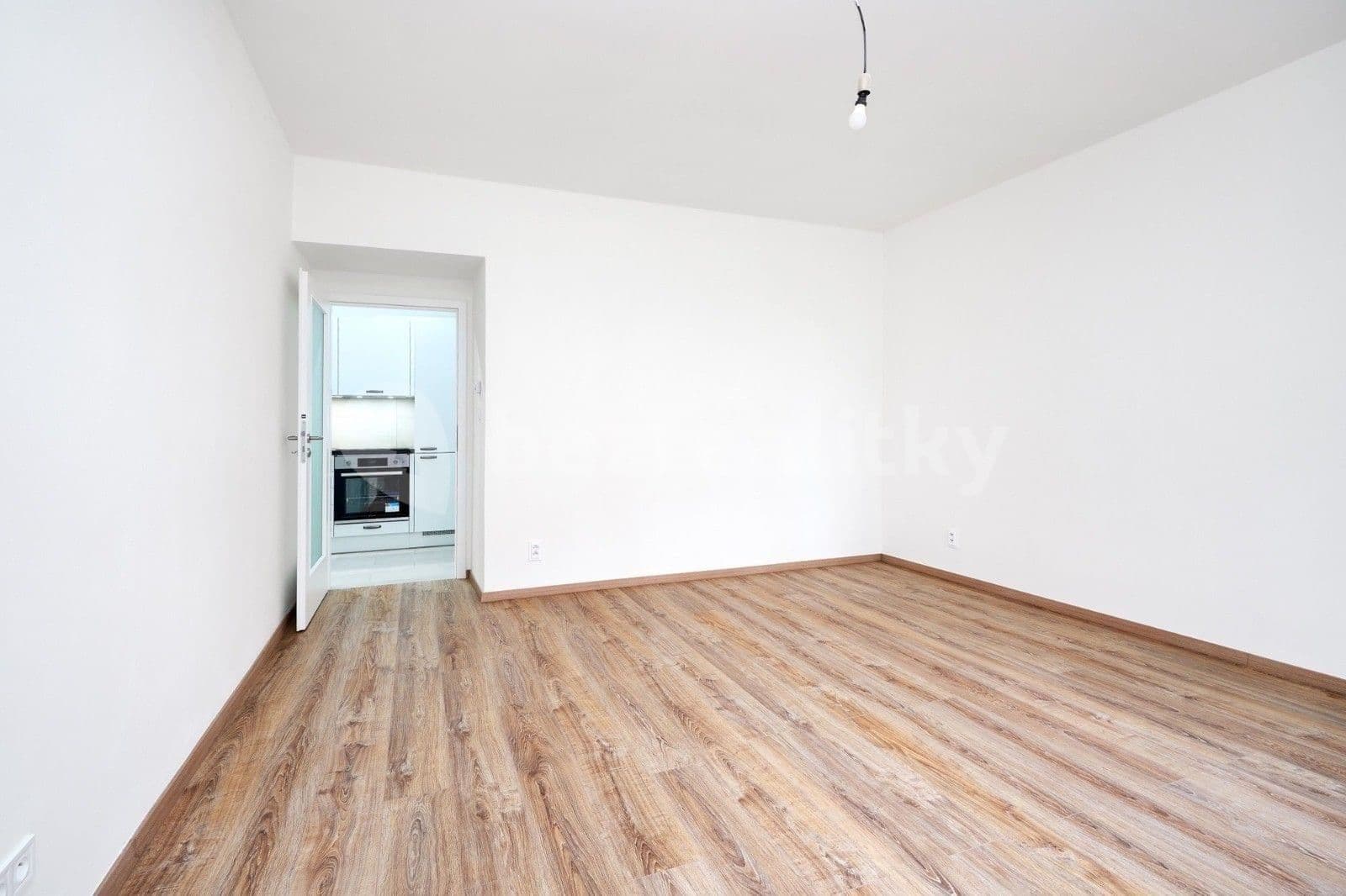 Pronájem bytu 2+1 47 m², U Družstev, Praha, Praha Pronájem bytu 2+1 47 m², U Družstev, Praha, Praha