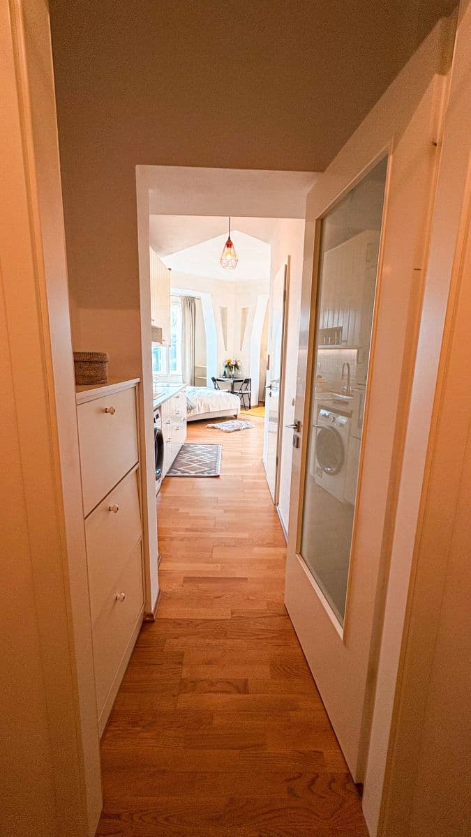 Pronájem bytu 34 m², Sportovní, Praha, Praha Pronájem bytu 34 m², Sportovní, Praha, Praha