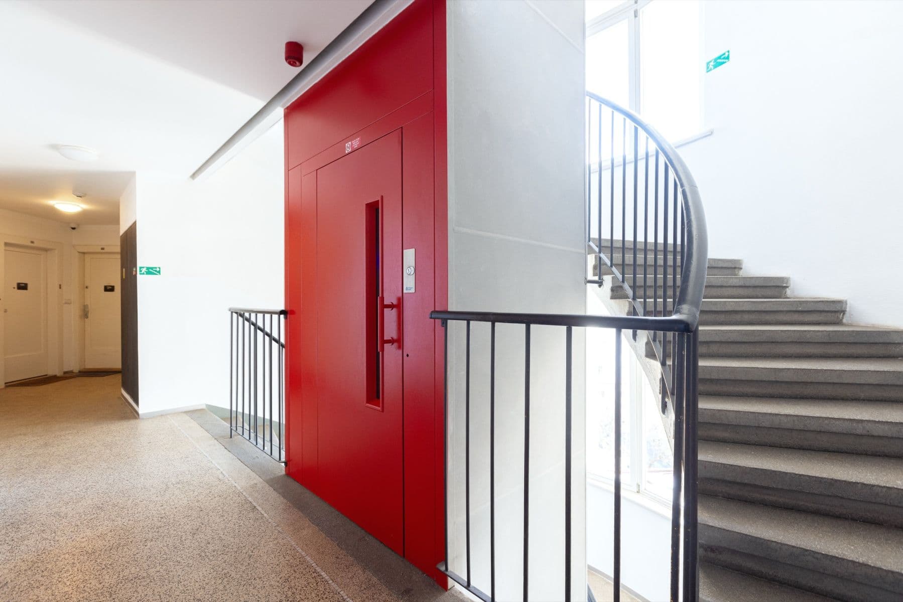 Pronájem bytu 34 m², Sportovní, Praha, Praha Pronájem bytu 34 m², Sportovní, Praha, Praha