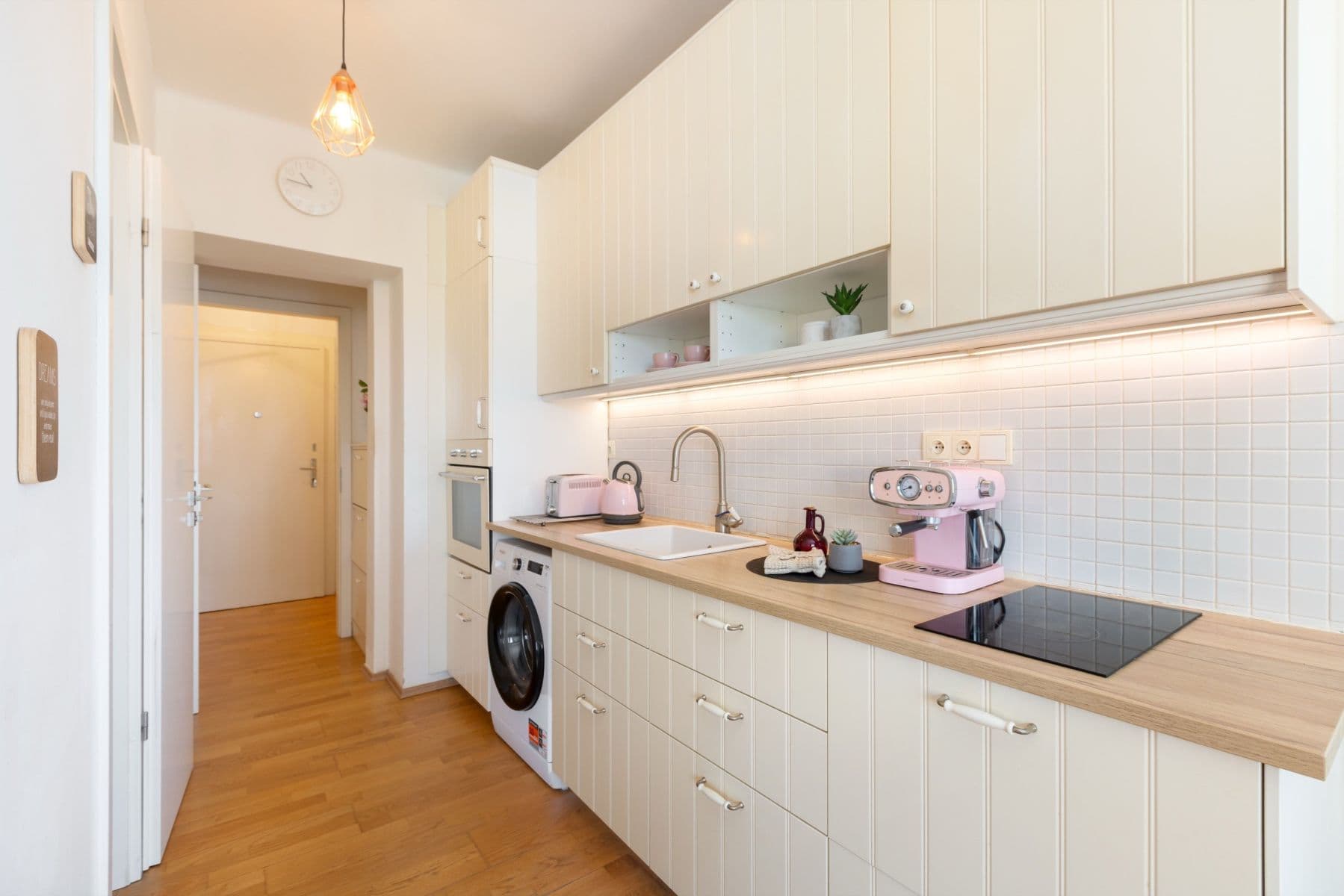 Pronájem bytu 34 m², Sportovní, Praha, Praha Pronájem bytu 34 m², Sportovní, Praha, Praha