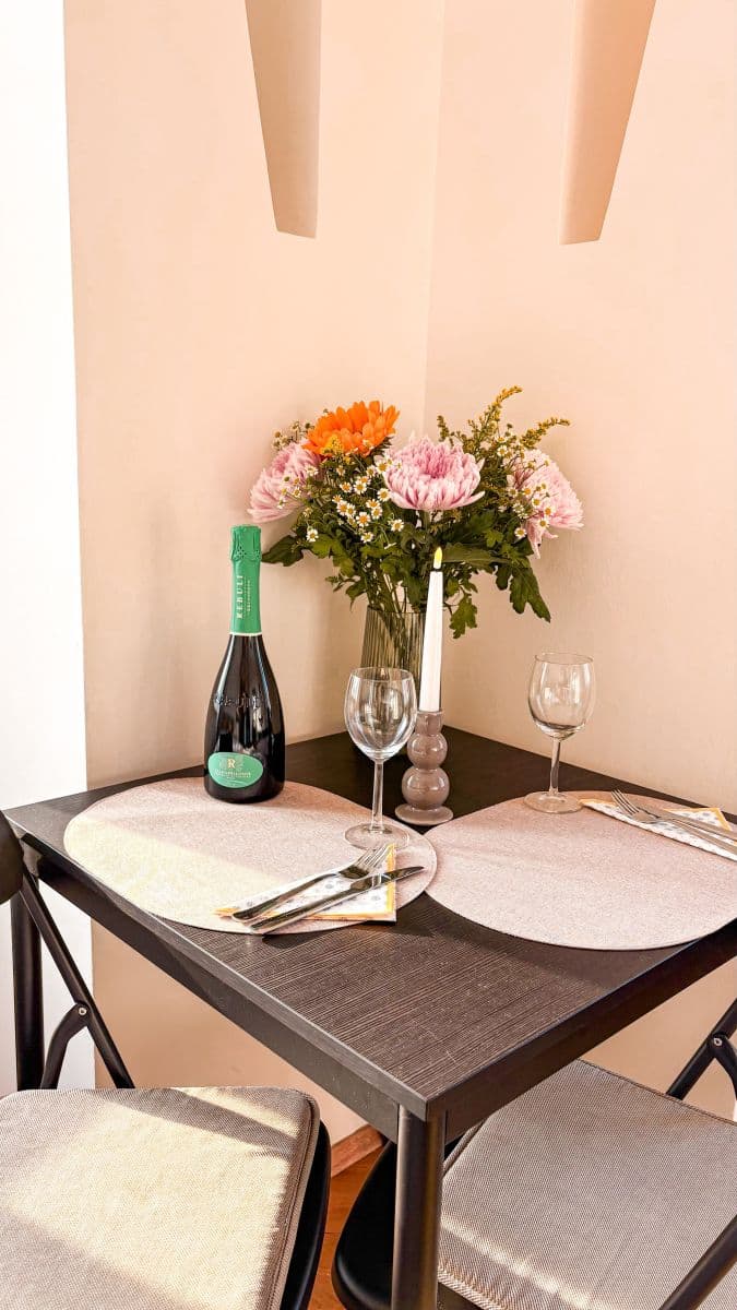 Pronájem bytu 34 m², Sportovní, Praha, Praha Pronájem bytu 34 m², Sportovní, Praha, Praha
