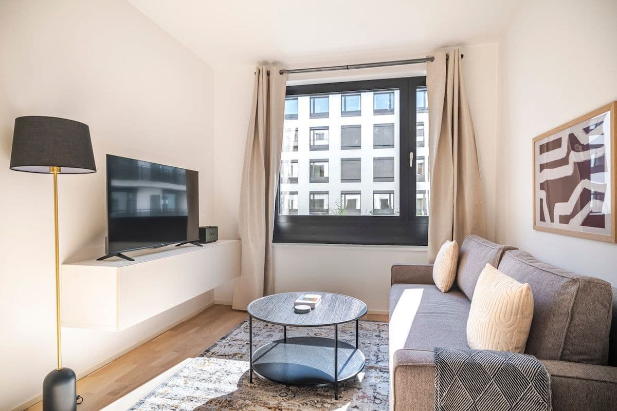 Pronájem bytu 45 m², Kaplířova, Praha, Praha Pronájem bytu 45 m², Kaplířova, Praha, Praha