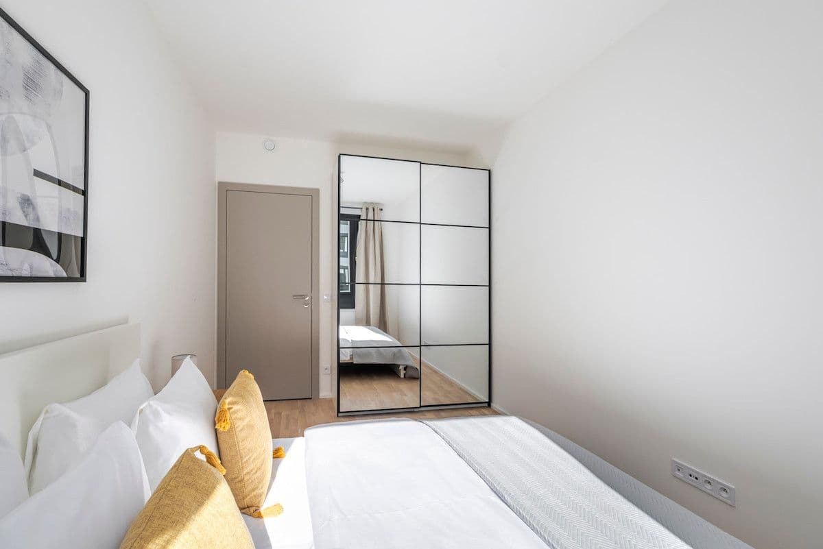 Pronájem bytu 45 m², Kaplířova, Praha, Praha Pronájem bytu 45 m², Kaplířova, Praha, Praha